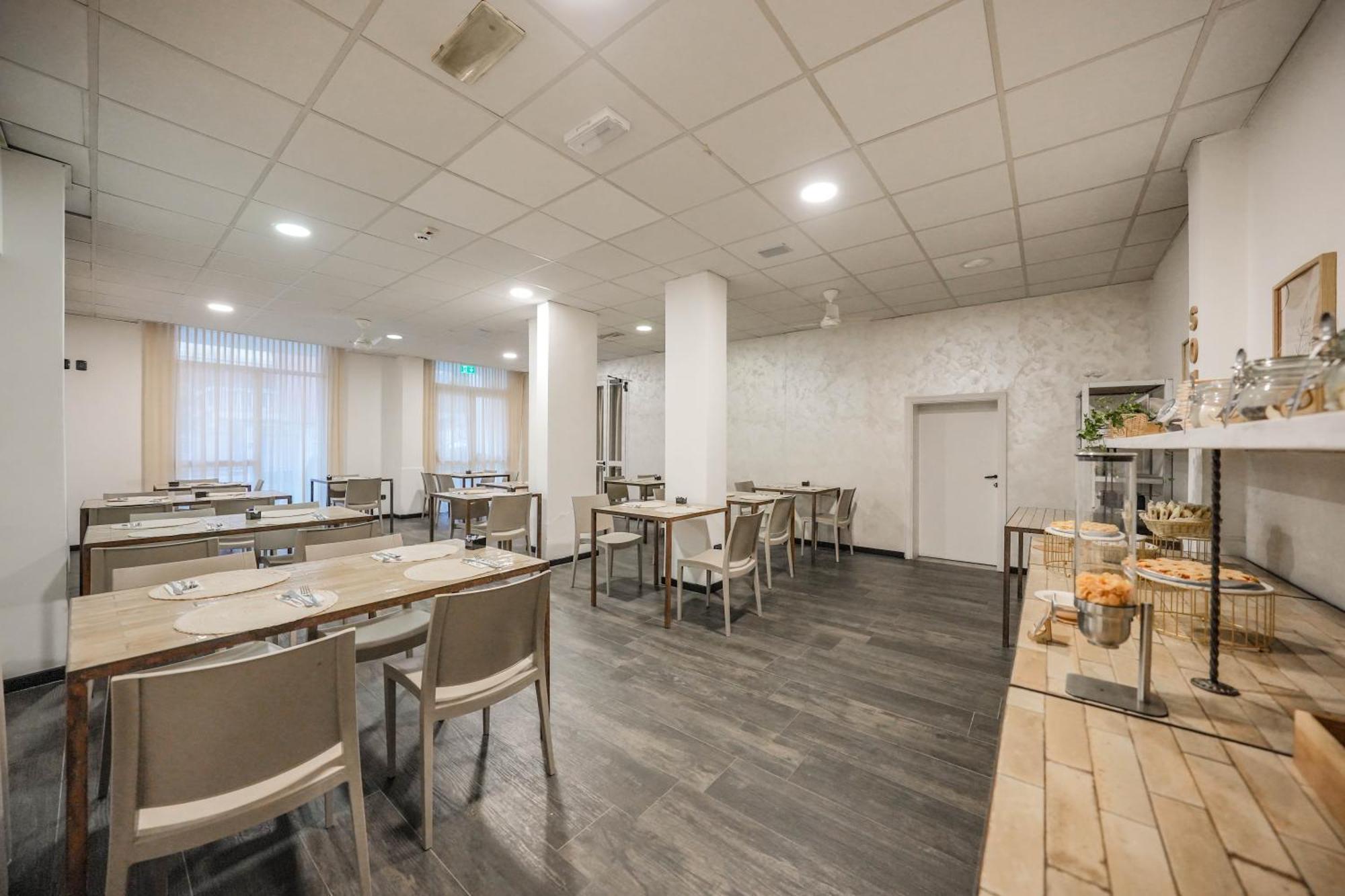 Soma Hotel Rimini Kültér fotó